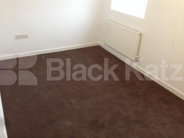 			New Instruction, 2 Bedroom, 1 bath, 1 reception Flat			 Vallance Road, Whitechapel/Bethnal Green